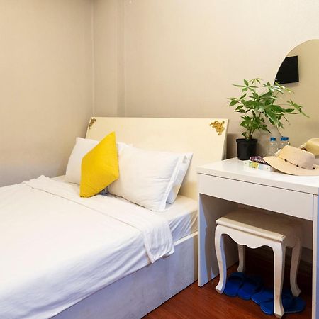 Crowne Bui Vien Hotel Ho Chi Minh-stad Buitenkant foto