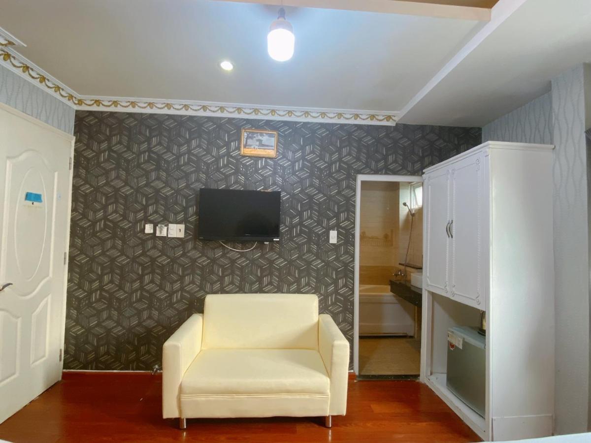 Crowne Bui Vien Hotel Ho Chi Minh-stad Buitenkant foto
