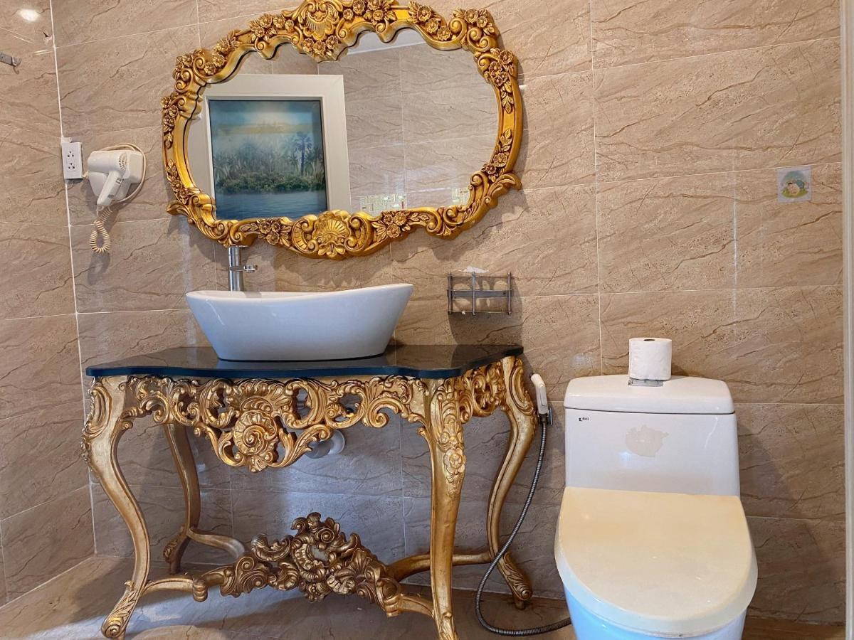 Crowne Bui Vien Hotel Ho Chi Minh-stad Buitenkant foto